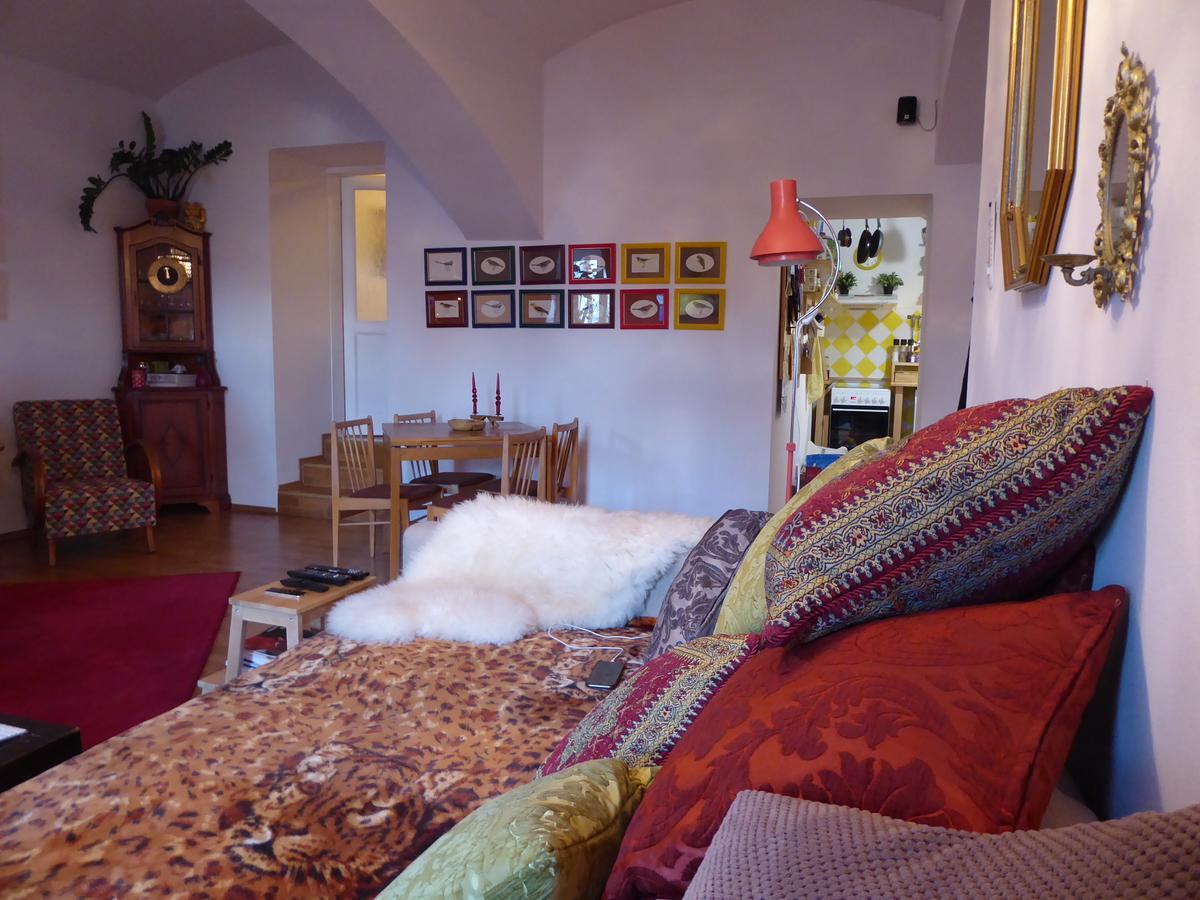 Victoria Design Stays - Apartment Rehorova Прага Екстериор снимка