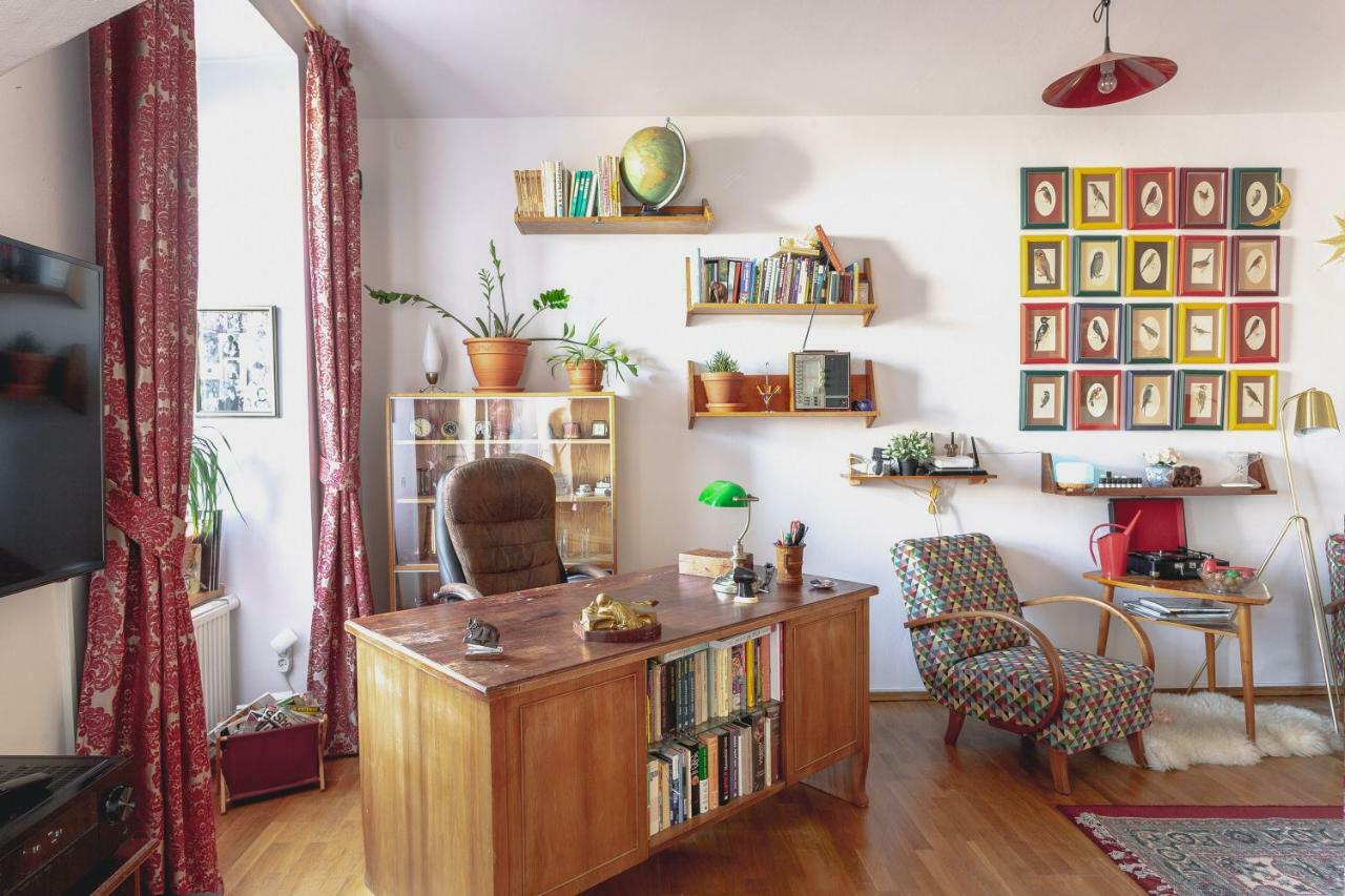 Victoria Design Stays - Apartment Rehorova Прага Екстериор снимка